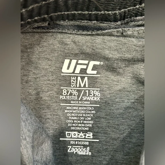 NWT UFC Charcoal Athletic Joggers, Men’s Medium - Picture 3 of 8